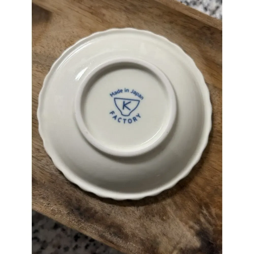 K Factory lucky Cat Saucer